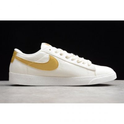 Nike Blazer Low Lx Beyaz / Metal Altın Kaykay Ayakkabı Türkiye - UG9TN213